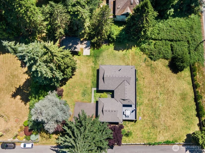 Property photo for 15315 Ne 140th Street, Redmond photo 33