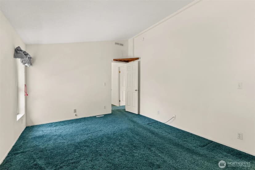 Property photo for 1116 Second Street W, South Bend photo 12