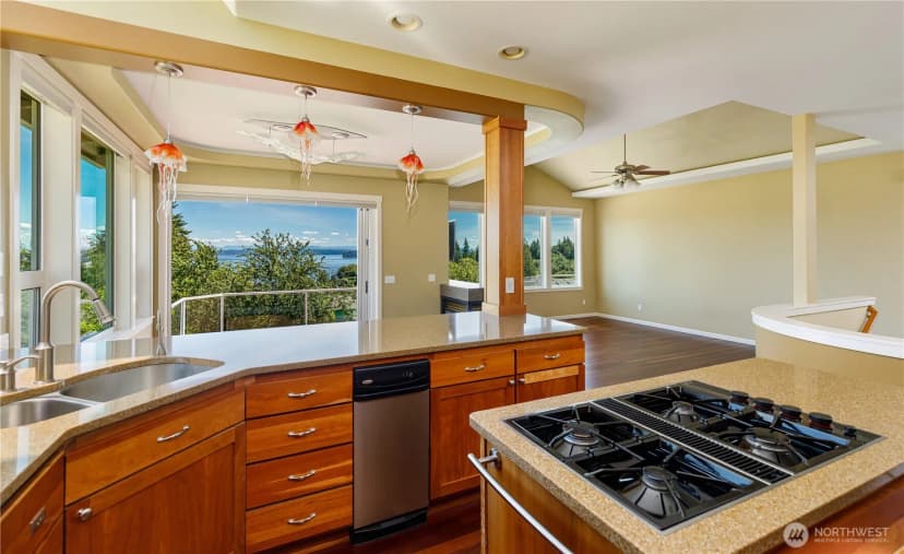 Property photo for 7767 E Spruce Street, Port Orchard photo 8