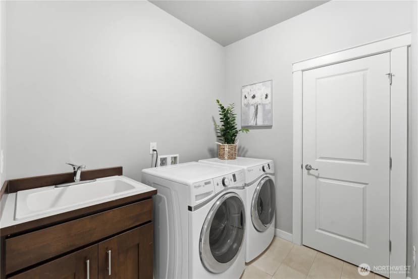 Property photo for 13424 Ne 80th Street, Redmond photo 34