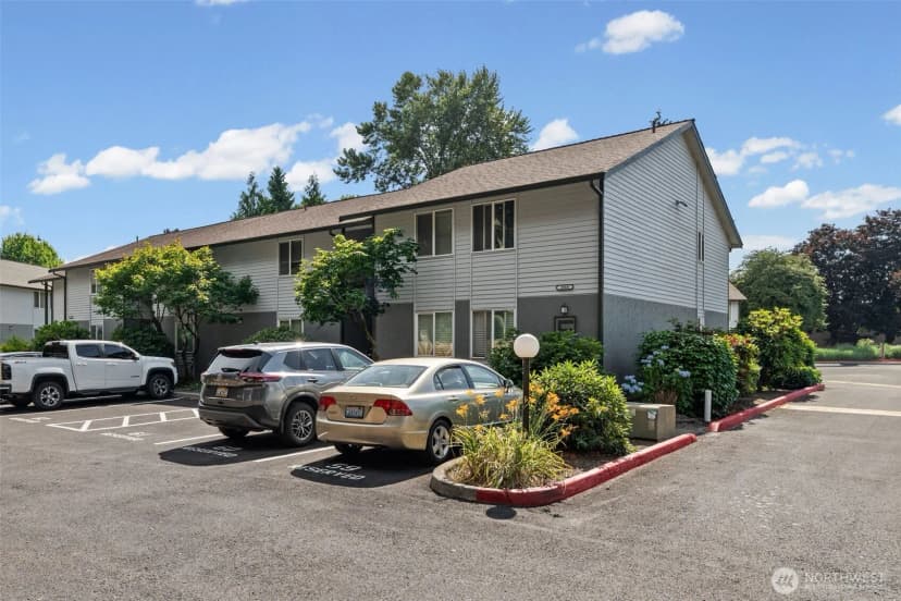 Property photo for 1868 Central Place S #59, Kent photo 2