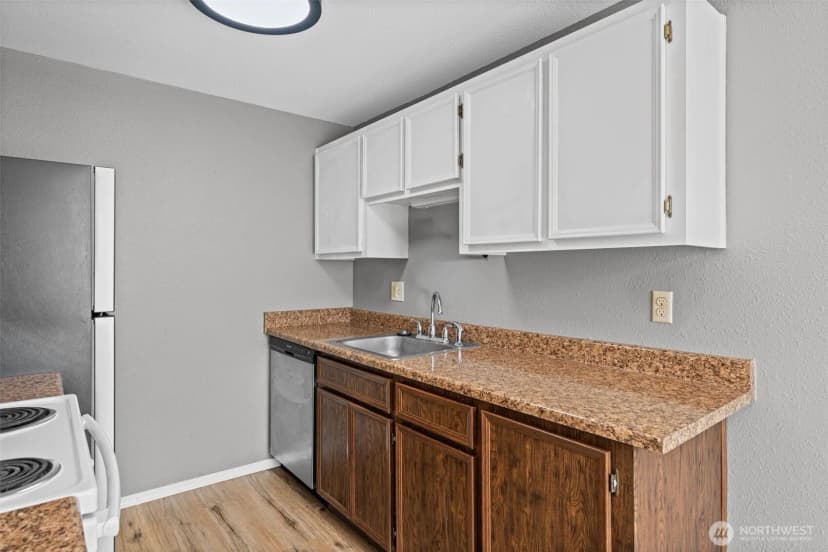 Property photo for 1868 Central Place S #59, Kent photo 12