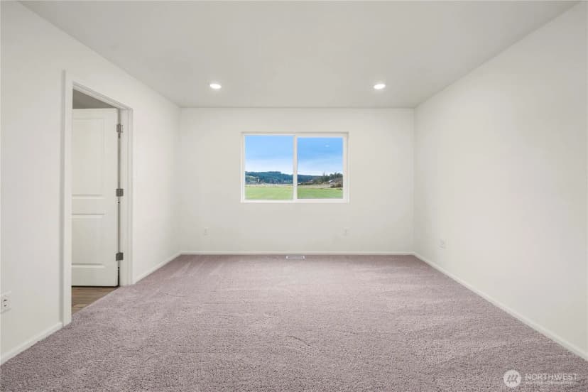 Property photo for 9921 Ferns Loop Se, Yelm photo 13