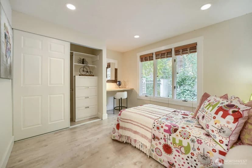 Property photo for 11914 Ne 148th Street, Kirkland photo 15