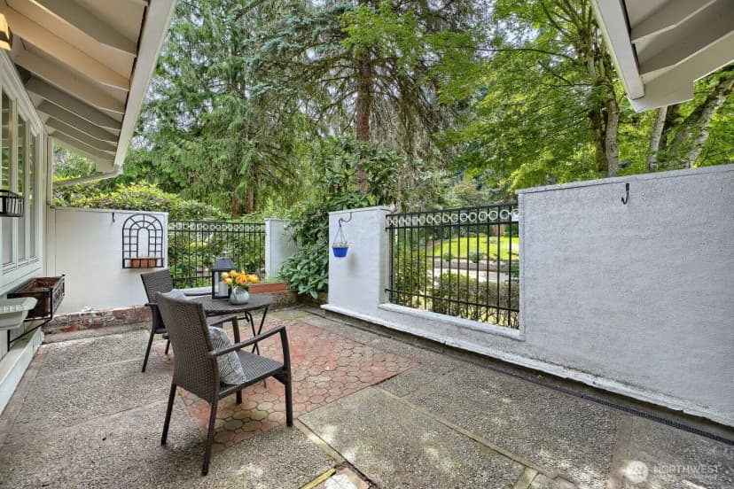 Property photo for 11914 Ne 148th Street, Kirkland photo 3