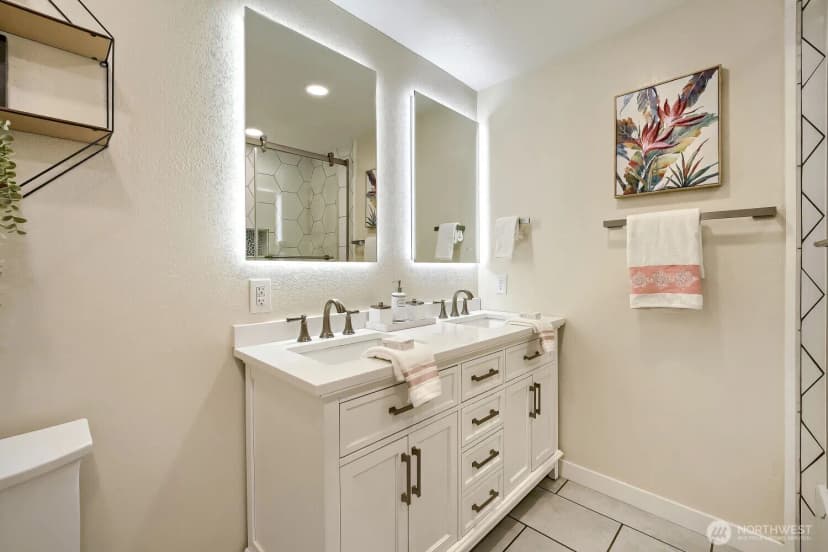 Property photo for 11914 Ne 148th Street, Kirkland photo 19
