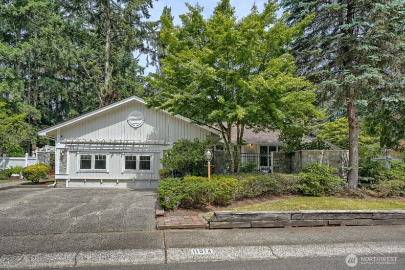 Property photo for 11914 Ne 148th Street, Kirkland photo 33