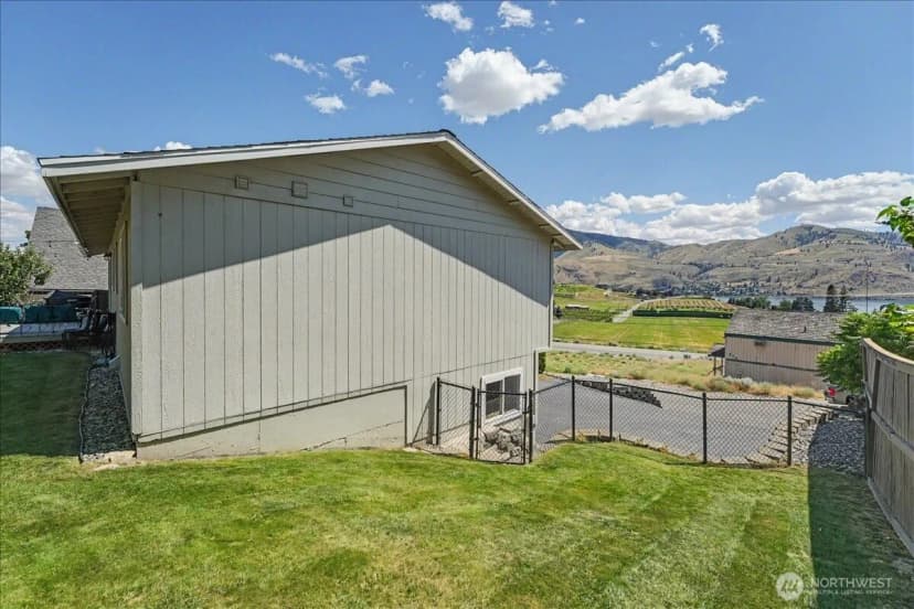 Property photo for 215 San Remo Lane, Chelan photo 18