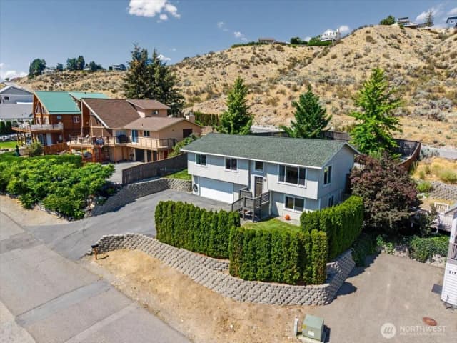 Property photo for 215 San Remo Lane, Chelan