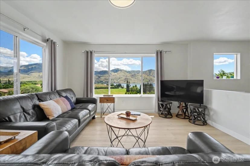 Property photo for 215 San Remo Lane, Chelan photo 9
