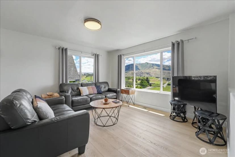 Property photo for 215 San Remo Lane, Chelan photo 8