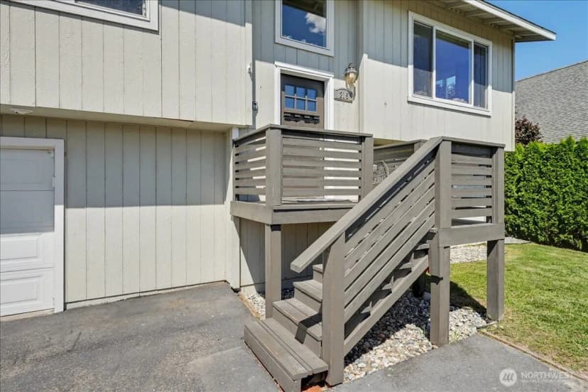 Property photo for 215 San Remo Lane, Chelan photo 6