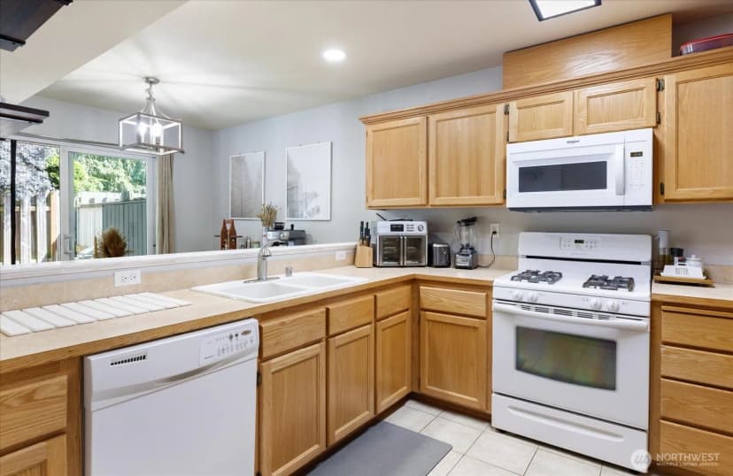 Property photo for 160 Ne Melrose Drive, Oak Harbor photo 16