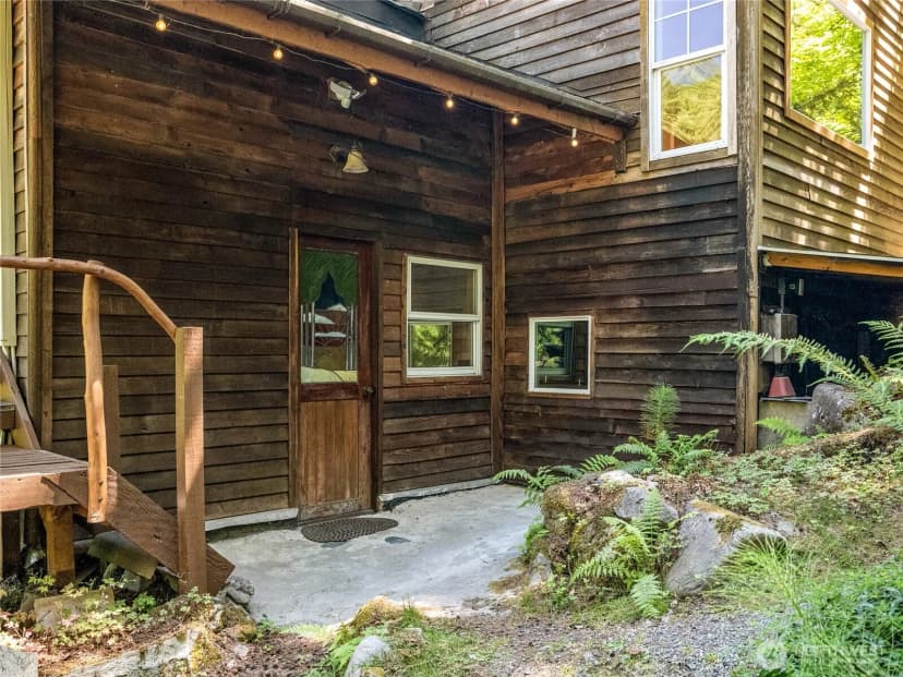 Property photo for 52607 S Riverside Road, Gold Bar photo 28