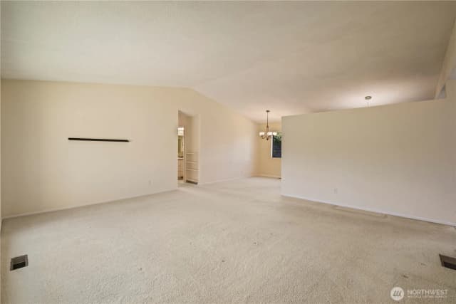 Property photo for 1932 Se 17th Court, Renton photo 5