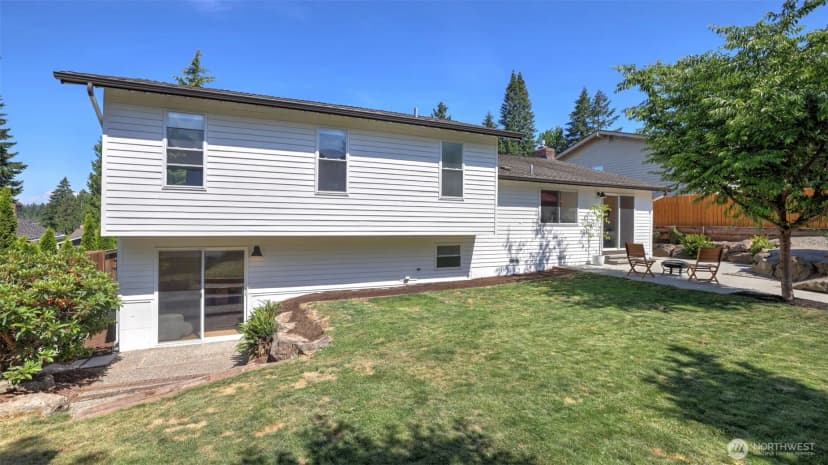 Property photo for 15617 Se Fairwood Boulevard, Renton photo 30