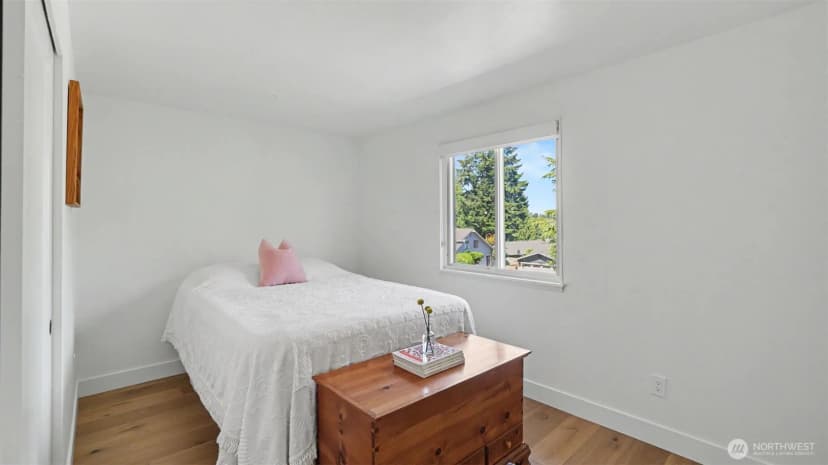 Property photo for 15617 Se Fairwood Boulevard, Renton photo 19