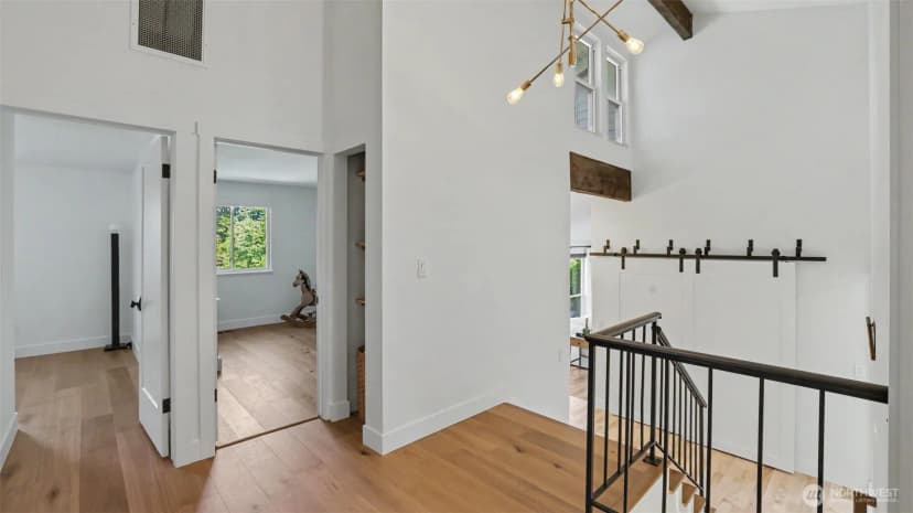 Property photo for 15617 Se Fairwood Boulevard, Renton photo 12