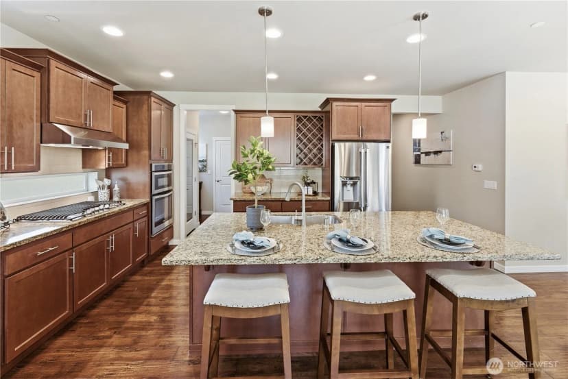 Property photo for 16005 74th Avenue Ne, Kenmore photo 10