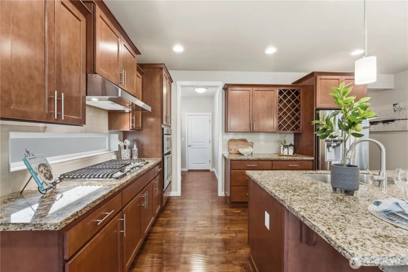 Property photo for 16005 74th Avenue Ne, Kenmore photo 15