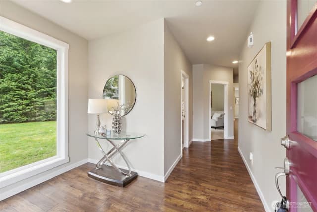 Property photo for 16005 74th Avenue Ne, Kenmore photo 2