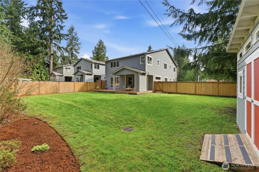 Property photo for 16005 74th Avenue Ne, Kenmore photo 34
