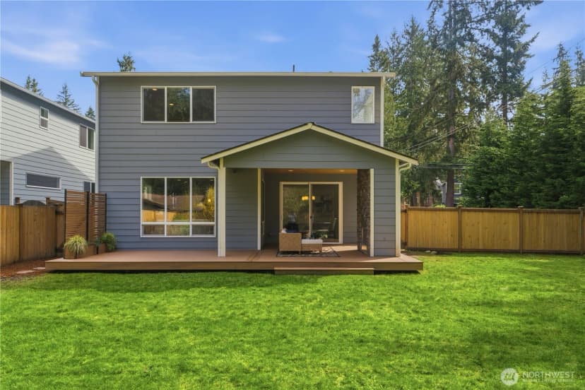 Property photo for 16005 74th Avenue Ne, Kenmore photo 32