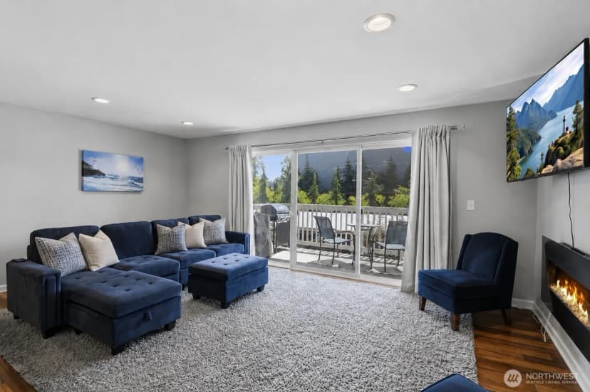 Property photo for 5021 Ripley Lane N #213, Renton photo 6