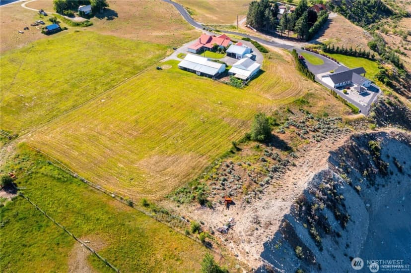 Property photo for 24 Miller Road, Chelan photo 11