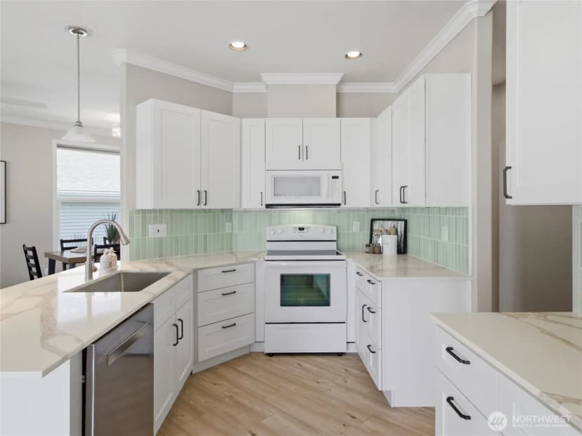 Property photo for 7014 89th Avenue Ct Sw, Lakewood photo 12
