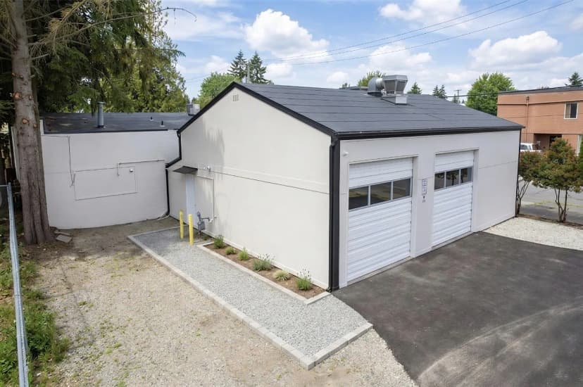 Property photo for 206 Railroad Avenue S, Kent photo 2