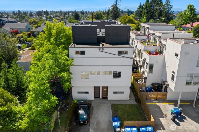 Property photo for 8358 19th Avenue Nw #b, Seattle photo 26