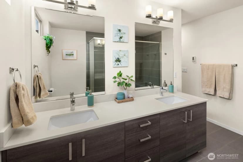 Property photo for 8358 19th Avenue Nw #b, Seattle photo 19
