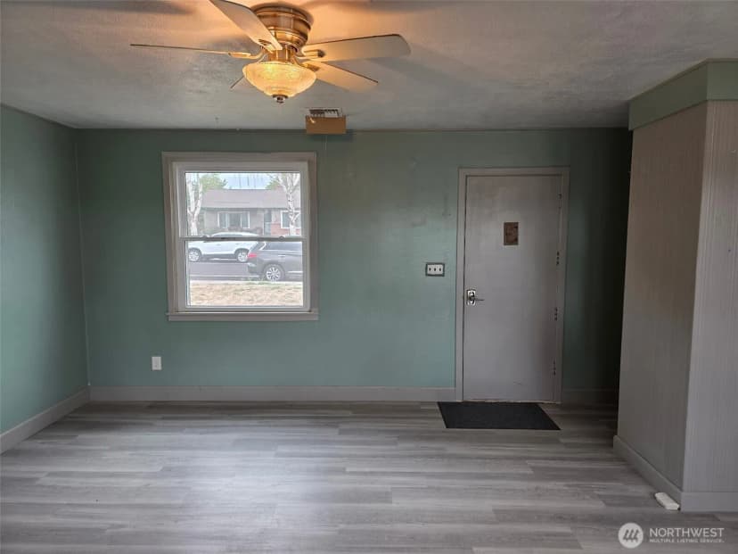 Property photo for 711 Washington, Davenport photo 8