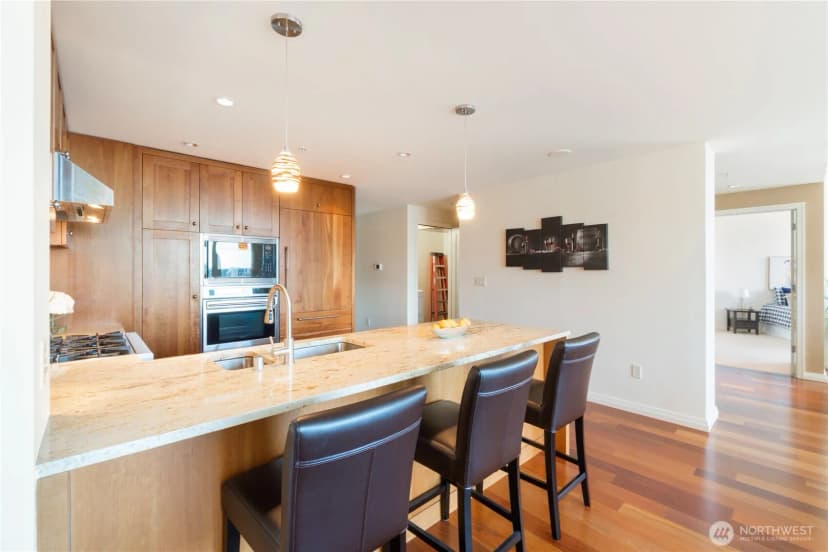 Property photo for 500 106th Avenue Ne #2803, Bellevue photo 9