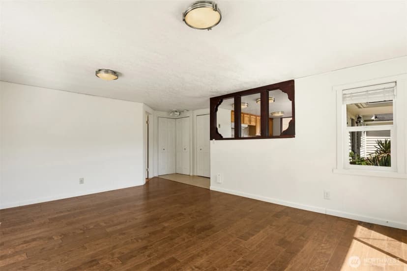 Property photo for 23516 20th Avenue W, Bothell photo 19