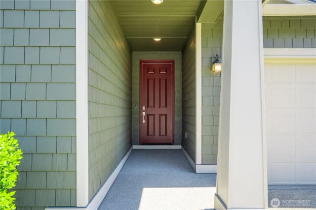 Property photo for 18025 123rd Street E, Bonney Lake photo 4