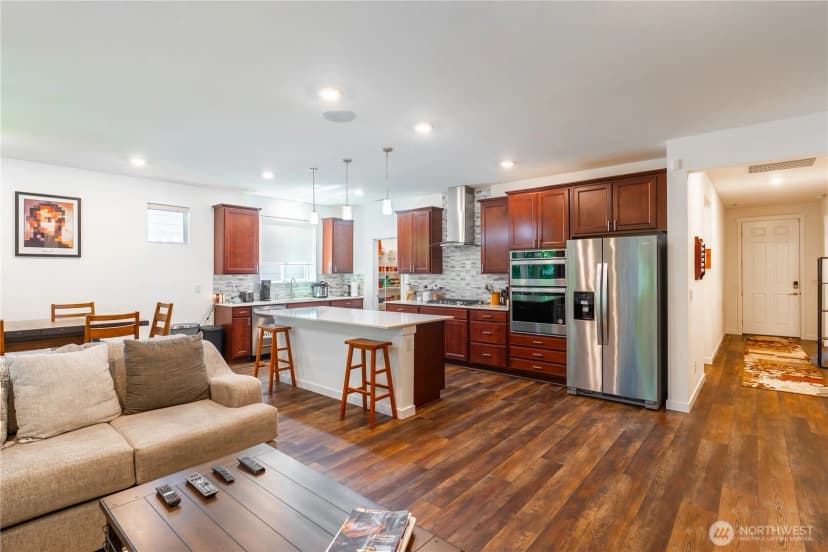 Property photo for 18025 123rd Street E, Bonney Lake photo 9