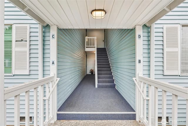 Property photo for 10809 Se 172nd Street #1-c, Renton photo 5