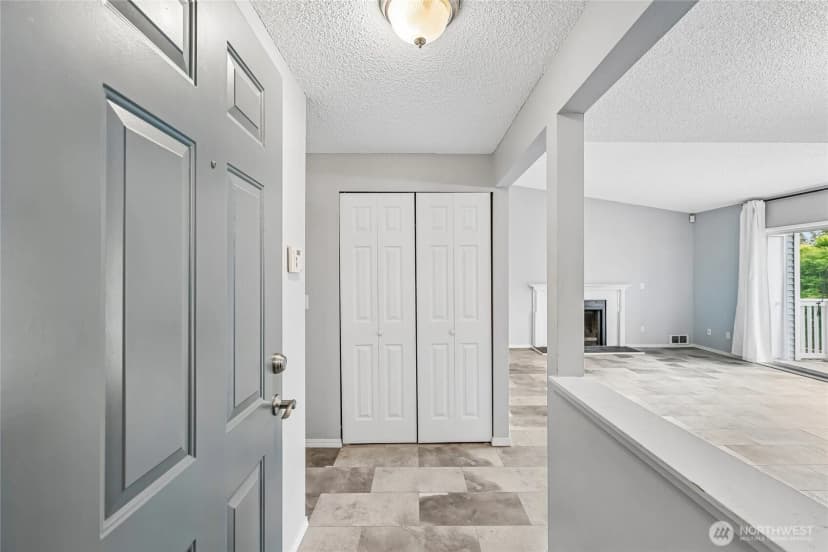 Property photo for 10809 Se 172nd Street #1-c, Renton photo 7