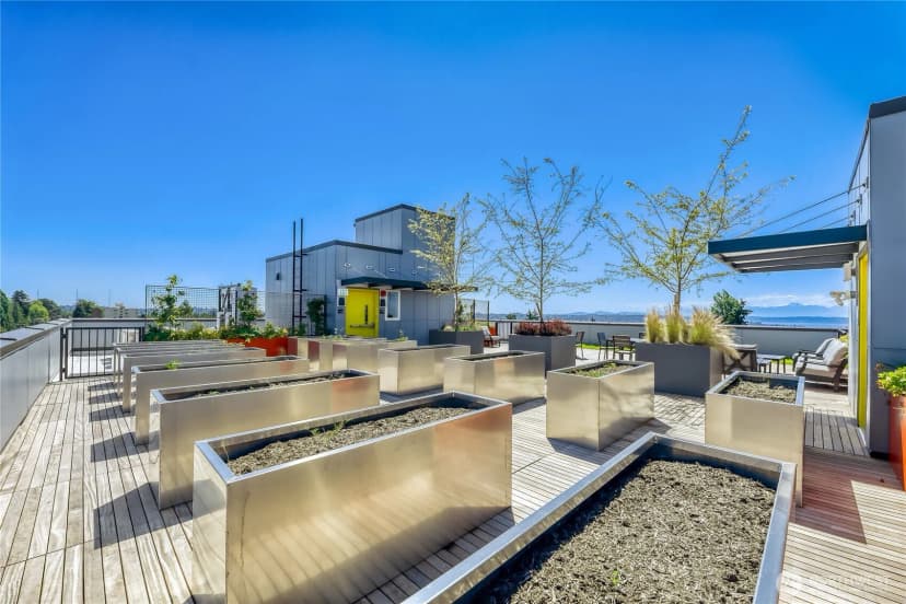 Property photo for 5819 Phinney Avenue N #206, Seattle photo 28