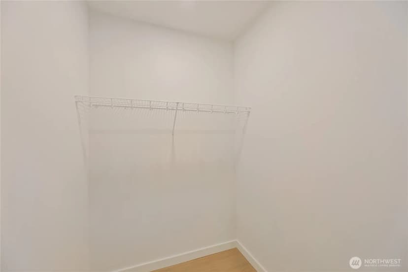 Property photo for 5819 Phinney Avenue N #206, Seattle photo 5
