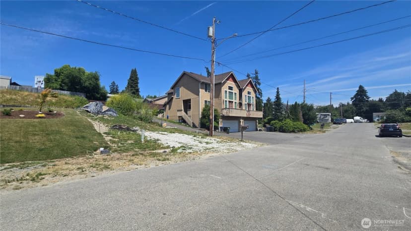 Property photo for 416 Comet Street, Milton photo 6