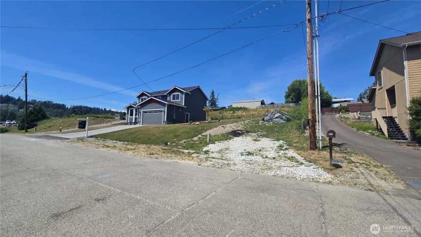 Property photo for 416 Comet Street, Milton photo 7