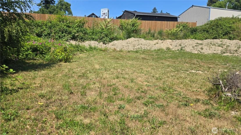 Property photo for 416 Comet Street, Milton photo 4
