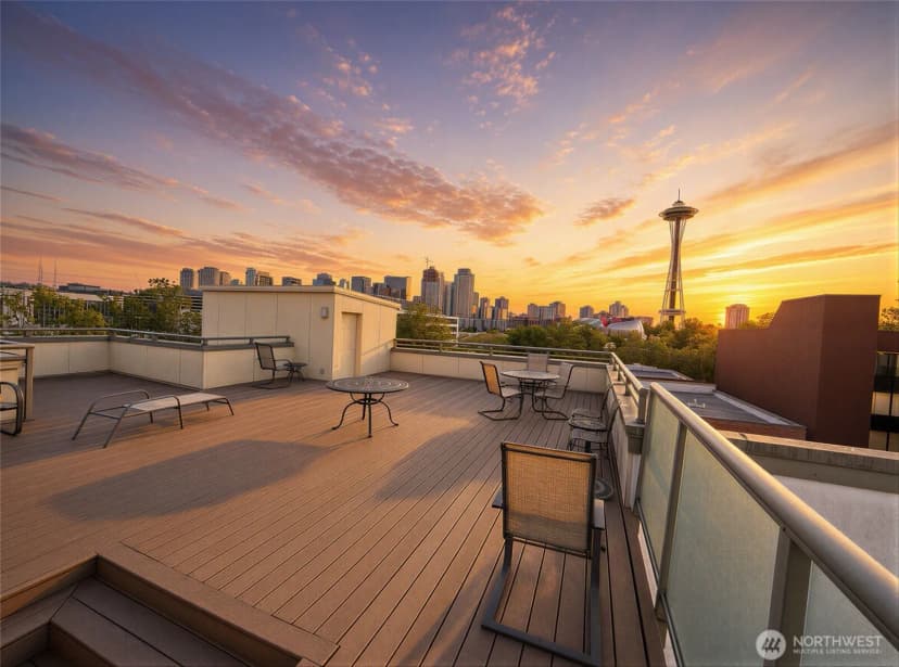 Property photo for 621 5th Avenue N #402, Seattle photo 2