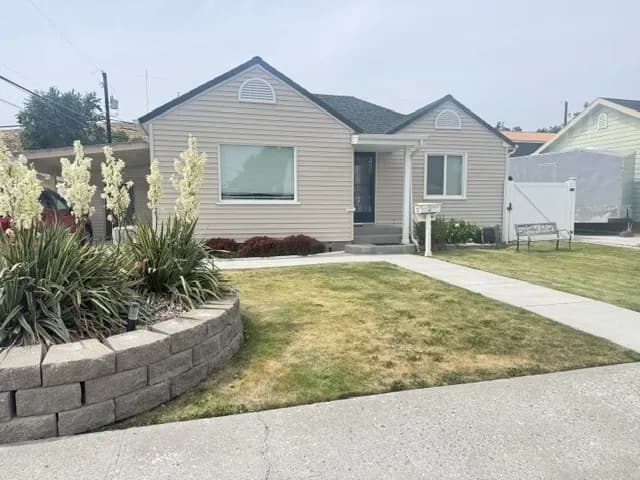 Property photo for 615 D Street Sw, Ephrata photo 2