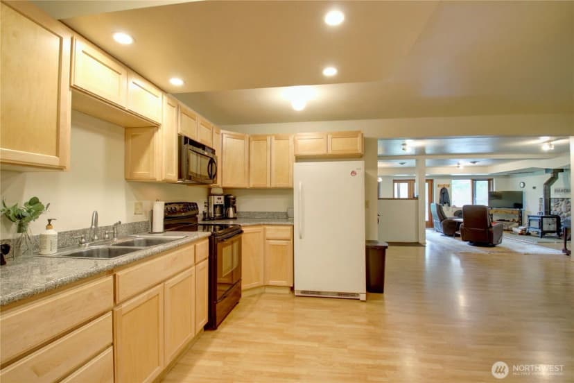 Property photo for 22955 Rose Road, Mount Vernon photo 28