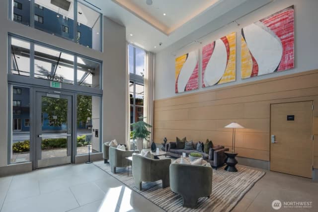 Property photo for 2510 6th Avenue #2502, Seattle photo 3