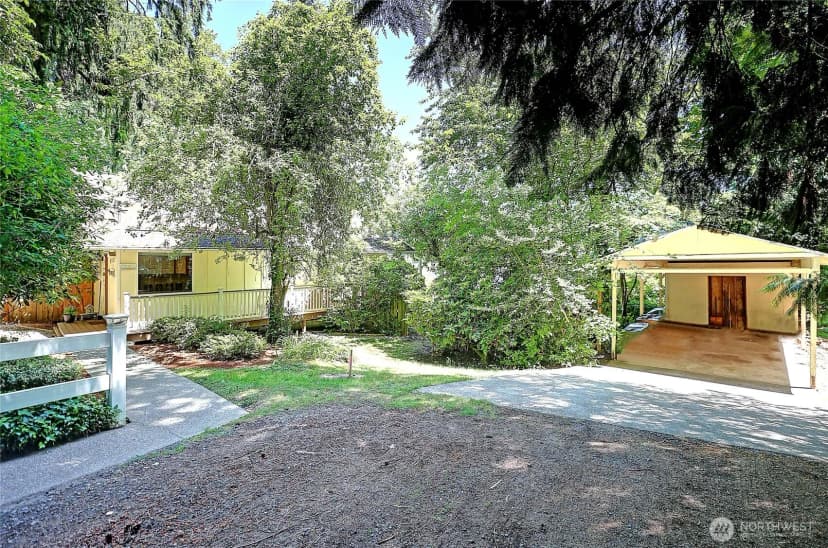 Property photo for 13806 W Lake Kathleen Drive Se, Renton photo 11